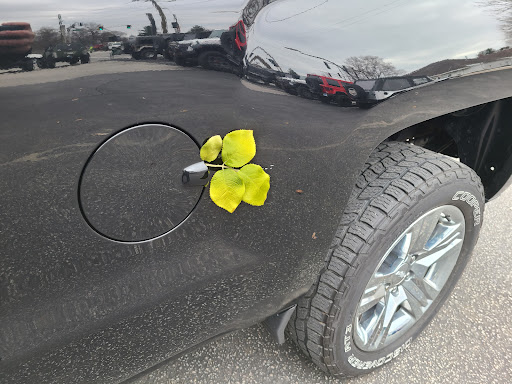 Auto Repair Shop «Jeffersonville Auto Repair», reviews and photos, 1401 E 8th St, Jeffersonville, IN 47130, USA