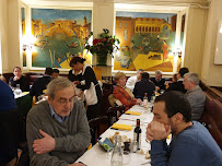 Atmosphère du Restaurant de viande Le Relais de Venise - son entrecôte à Paris - n°11