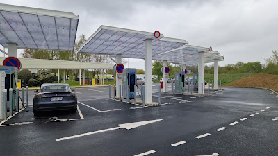 ENGIE Vianeo Station de recharge à Réau