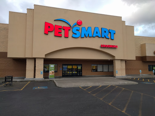 Pet Supply Store «PetSmart», reviews and photos, 13000 Aurora Ave N, Seattle, WA 98133, USA