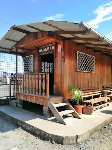 MADERAS "SANTO DOMINGO" - Santo Domingo de los Colorados