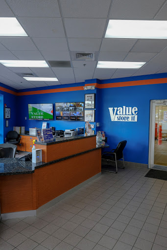 Self-Storage Facility «Value Store It Self Storage North Miami Beach», reviews and photos, 901 N Miami Beach Blvd, North Miami Beach, FL 33162, USA