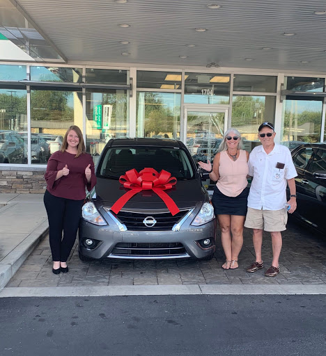 Used Car Dealer «Enterprise Car Sales», reviews and photos, 1704 Shadeland Ave, Indianapolis, IN 46219, USA