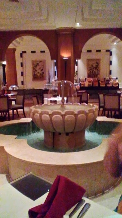 Photos of ماكينة صراف الي البنك الاهلي المصري - كراون بلازا - شرم الشيخ