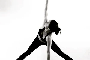 Alison Laclau . Yoga . Sophro image