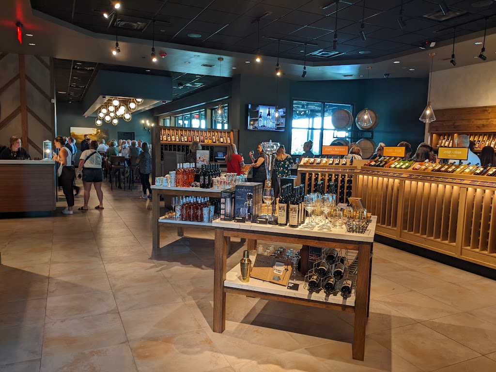 Cooper's Hawk Winery & Restaurant- Fort Myers 33912