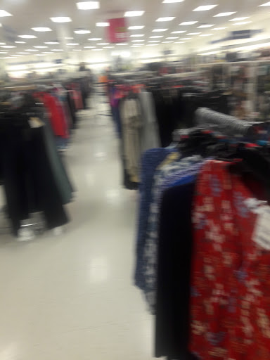 Department Store «Marshalls», reviews and photos, 13200 Middlebelt Rd, Livonia, MI 48154, USA