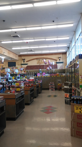 Grocery Store «Payless Foods», reviews and photos, 620 El Segundo Blvd, Los Angeles, CA 90059, USA