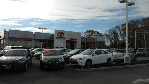 Toyota Dealer «Rockingham Toyota», reviews and photos, 412 S Broadway, Salem, NH 03079, USA