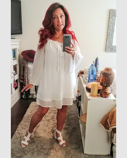 Beauty Salon «Chateau Beauty Salon», reviews and photos, 3815 Ocean View Blvd, Montrose, CA 91020, USA