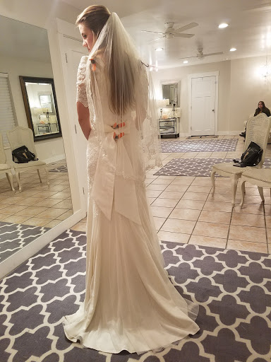 Bridal Shop «Gowns By Pamela - Bridal Gown Rental», reviews and photos, 394 W Main St, Lehi, UT 84043, USA