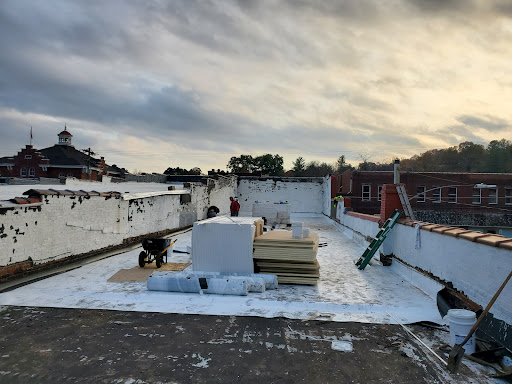 Roofing Contractor «Sumner Roofing & Exteriors», reviews and photos, 115 Powell Dr, Hendersonville, TN 37075, USA