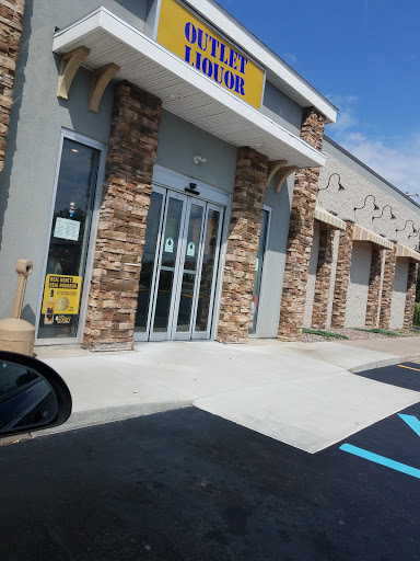Outlet Liquor, 2152 George Urban Blvd, Depew, NY 14043, USA, 