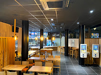 Atmosphère du Restaurant Food court mantes à Mantes-la-Jolie - n°3