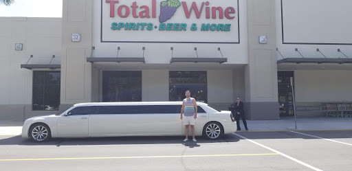 Wine Store «Total Wine & More», reviews and photos, 13711 S Tamiami Trail, Fort Myers, FL 33912, USA