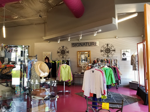 Thrift Store «Assistance League of Sacramento», reviews and photos, 2751 Fulton Ave, Sacramento, CA 95821, USA
