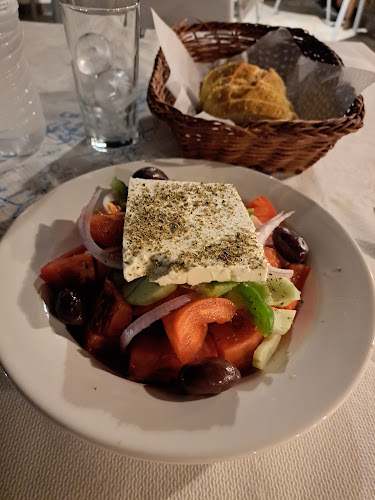 Comentarii opinii despre Eri Hotel