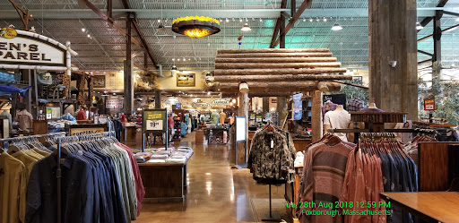 Sporting Goods Store «Bass Pro Shops», reviews and photos, 1 Bass Pro Dr, Foxborough, MA 02035, USA