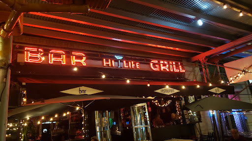 Hi Life Bar & Grill image 3