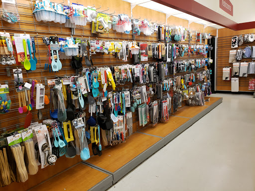 Department Store «T.J. Maxx», reviews and photos, 4800 Everhard Rd NW, Canton, OH 44718, USA