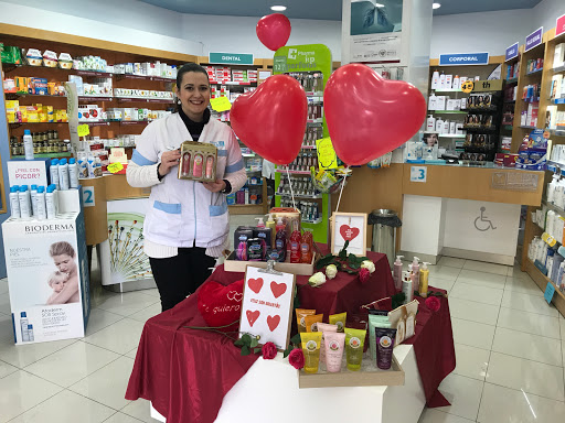 Información y opiniones sobre FARMACIA BETHENCOURT de Taco