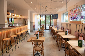 Philipp Neri · Restaurant · Bar · Saal