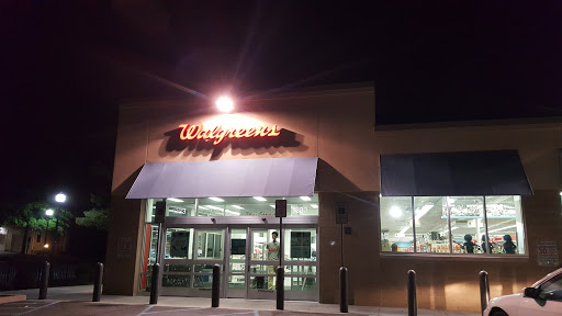 Walgreens, 1333 W Boston Post Rd, Larchmont, NY 10538, USA, 