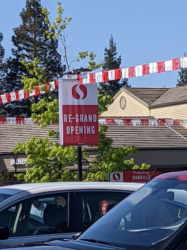 Grocery Store «Safeway», reviews and photos, 3496 Camino Tassajara, Danville, CA 94506, USA