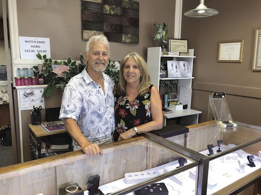 Jewelry Repair Service «Rizzo Jewelers of Cocoa Beach», reviews and photos, 5360 N Atlantic Ave Suite D, Cocoa Beach, FL 32931, USA
