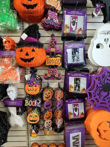 Dollar Store «Dollar Tree», reviews and photos, 1605 W McGalliard Rd, Muncie, IN 47304, USA