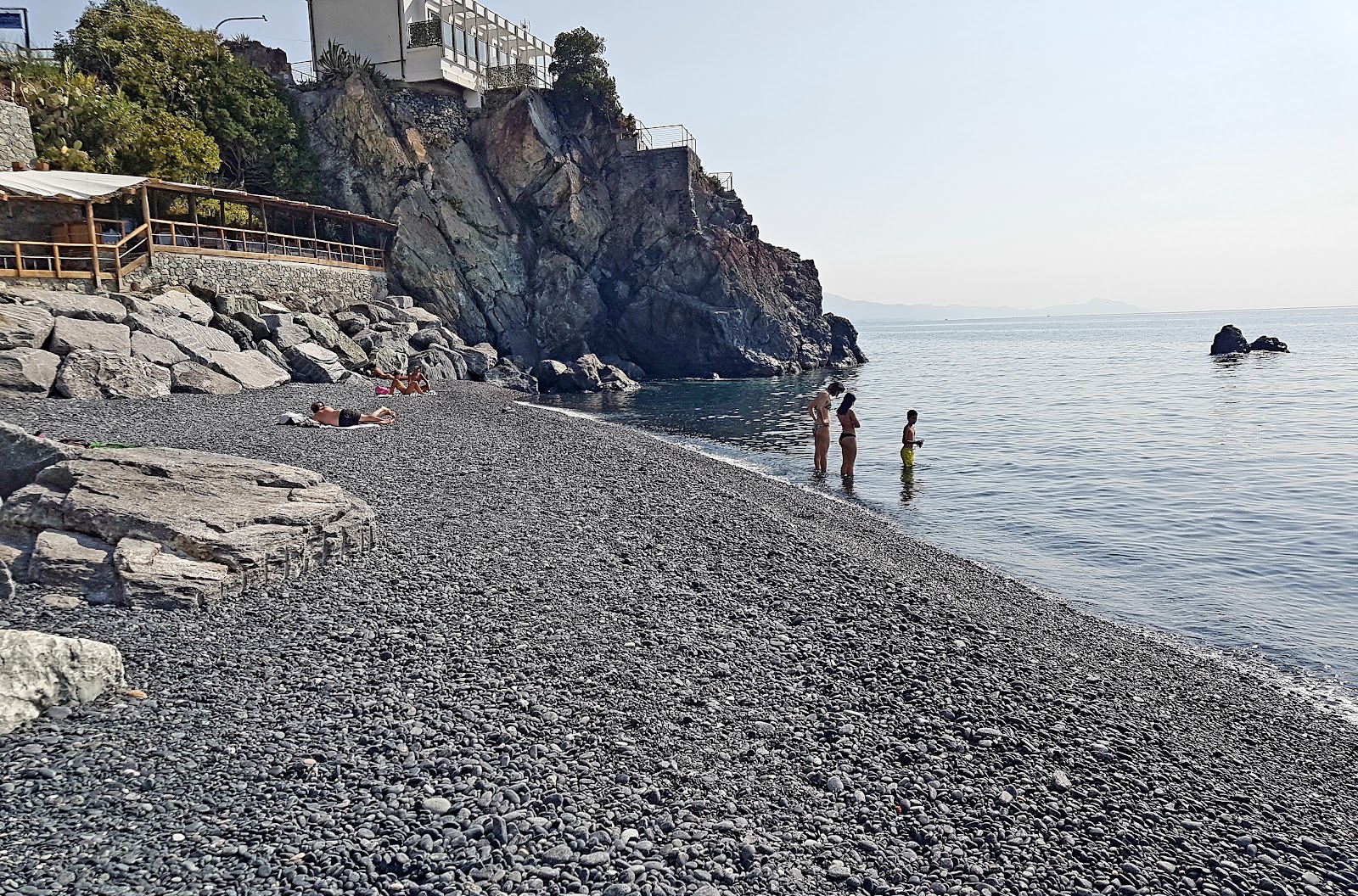 Fotografija Spiaggia Azzurrodue z ravna obala