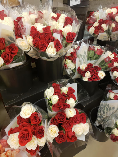 Grocery Store «Jewel-Osco», reviews and photos, 125 E Stearns Rd, Bartlett, IL 60103, USA