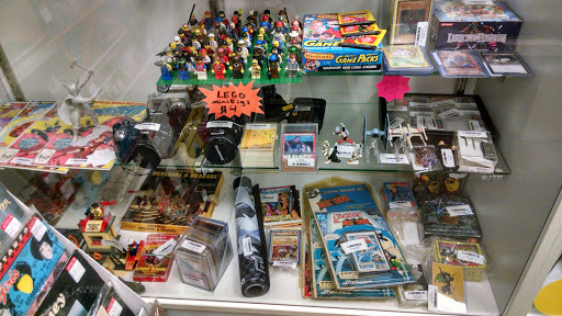 Video Game Store «Flotsam Games and collectibles», reviews and photos, 134 E 3rd St, Perrysburg, OH 43551, USA