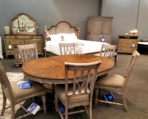 Furniture Store «Sunshine Furniture», reviews and photos, 7178 S Memorial Dr, Tulsa, OK 74133, USA