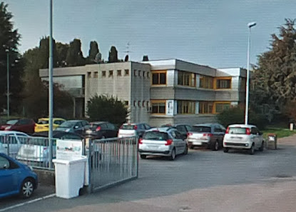 Istituto Superiore Treviglio Simone Weil Via Galvani, 7, 24047 Treviglio BG, Italia