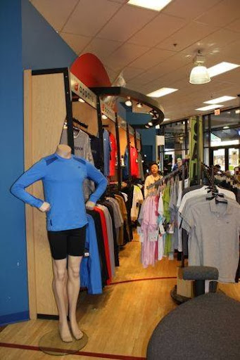 Sporting Goods Store «New Balance», reviews and photos, 3810 Forbes Ave, Oakland, PA 15213, USA