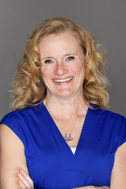 Thrive Chiropractic: Dr. Lynn Miller, DC | Chiropractor Minnetonka