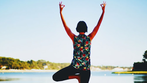 Cours de yoga LYAT : Laure Yoga s'Adapte à Tous ! Tosse