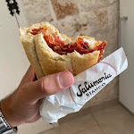 Photo n°1 de l'avis de Daniele.a fait le 26/08/2021 à 21:15 sur le  Salumeria Bianco - Bottega e panini, dal 1936 à Putignano