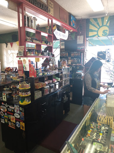 Tobacco Shop «Paraphernalia Boutique - Smoke Shop / Head Shop», reviews and photos, 4234 W Dunlap Ave, Phoenix, AZ 85051, USA
