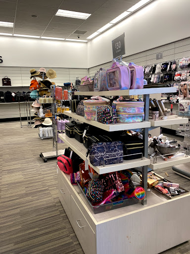 Department Store «Nordstrom Rack Perimeter Expo», reviews and photos, 1201 Hammond Dr NE, Dunwoody, GA 30346, USA