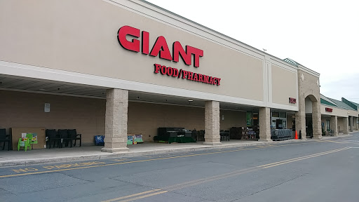 Giant Food Stores, 859 Nazareth Pike, Nazareth, PA 18064, USA, 