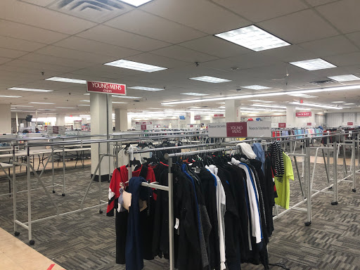 Clothing Store «Burlington Coat Factory», reviews and photos, 365 Rockaway Turnpike #290, Lawrence, NY 11559, USA