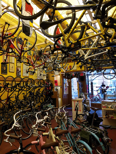 The devil's gear Bike Shop