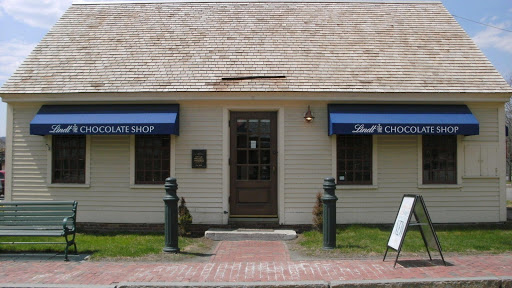 Lindt, 8 Glen Rd, West Lebanon, NH 03784, USA, 