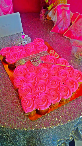 Party Planner «Tickled Pink & Posh Party Boutique», reviews and photos, 9627 Reisterstown Rd, Owings Mills, MD 21117, USA