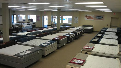 Mattress Store «Mankato Mattress Man», reviews and photos, 801 S Riverfront Dr, Mankato, MN 56001, USA