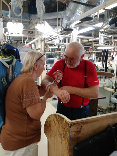 Dry Cleaner «Capri Cleaners», reviews and photos, 8710 Bryan Dairy Rd, Largo, FL 33777, USA