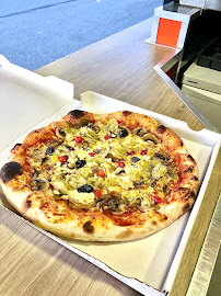 Plats et boissons du Pizzas à emporter Camion Pizza La Recette à Ardon - n°5