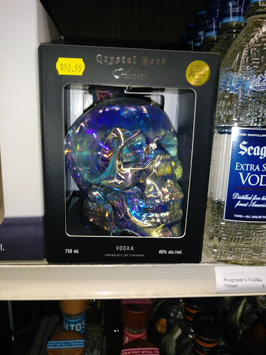 Liquor Store «Broadway Liquors», reviews and photos, 804 Broadway, Chesterton, IN 46304, USA